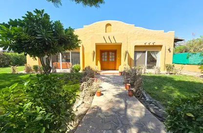 Compound - 4 Bedrooms - 4 Bathrooms for rent in Budaiya - Northern Governorate