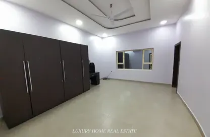 Apartment - 2 Bedrooms - 2 Bathrooms for rent in Tubli - Central Governorate