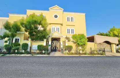 Villa - 6 Bedrooms - 7 Bathrooms for sale in Tubli - Central Governorate