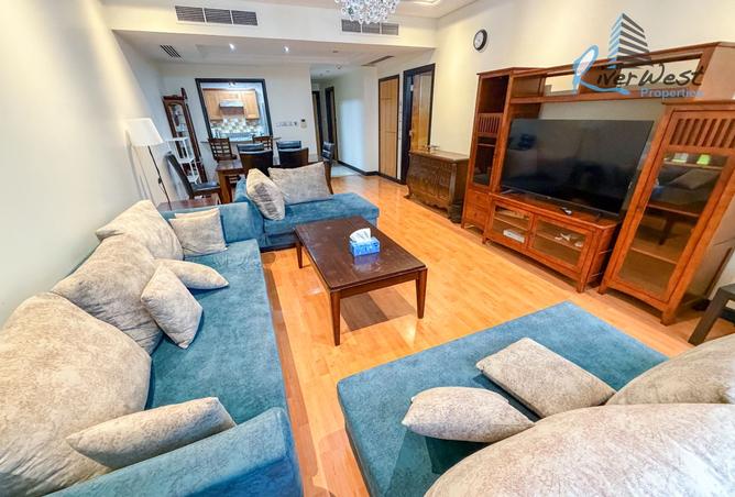 967359 - Property Image 3