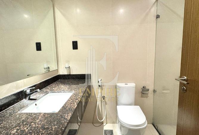 979915 - Property Image 2