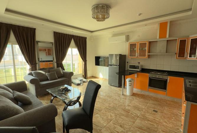 989522 - Property Main Image