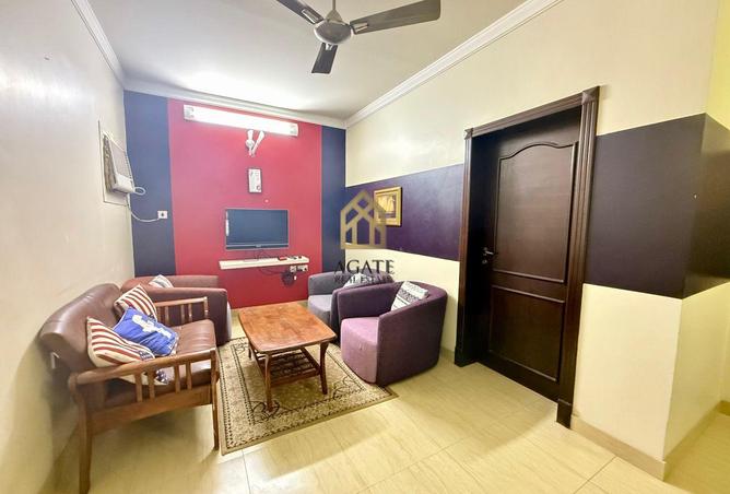 990426 - Property Image 2