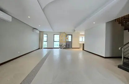 Apartment - 5 Bedrooms - 5 Bathrooms for sale in Al Sidra - Diyar Al Muharraq - Muharraq Governorate