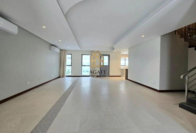 980225 - Property Main Image