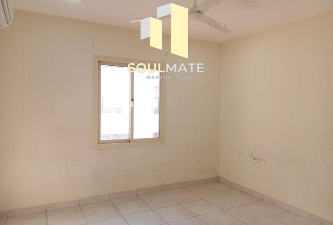 974007 - Property Image 2