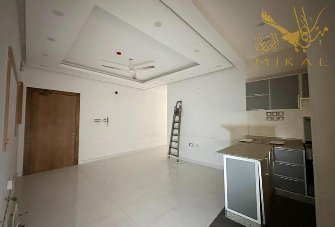 965494 - Property Image 2