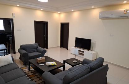 Apartment - 3 Bedrooms - 4 Bathrooms for rent in Al Juffair - Capital Governorate