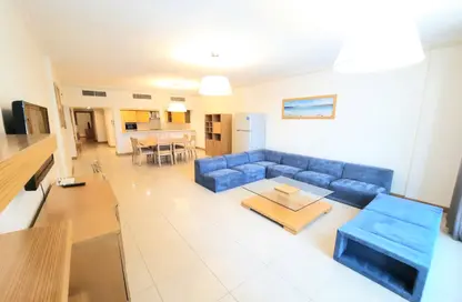 Apartment - 3 Bedrooms - 3 Bathrooms for rent in Al Juffair - Capital Governorate