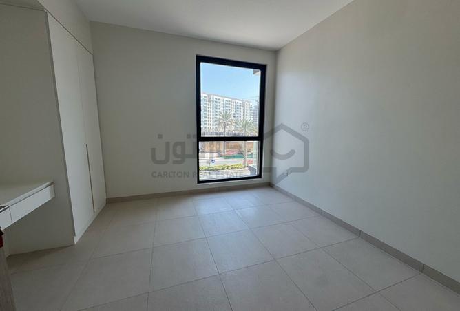 914275 - Property Image 3