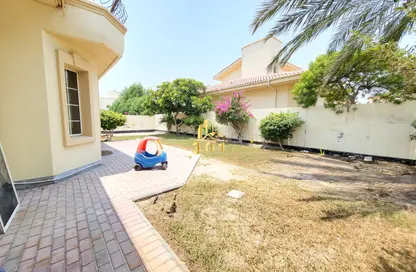 مجمع سكني - 4 غرف نوم - 4 حمامات للايجار في الجنبية - المحافظة الشمالية