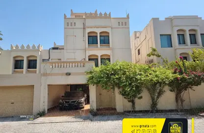Villa - 7+ Bedrooms - 5 Bathrooms for sale in Isa Town - Central Governorate