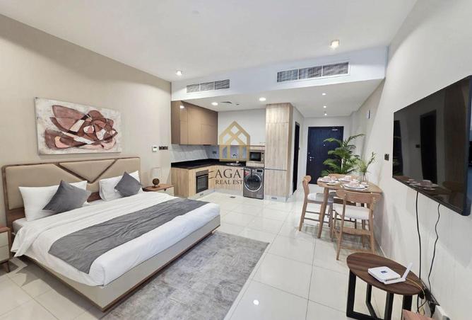 958475 - Property Image 2
