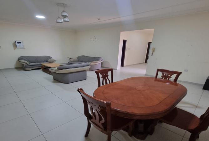 965189 - Property Main Image