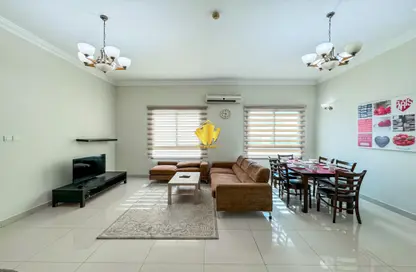 Apartment - 2 Bedrooms - 2 Bathrooms for rent in Zinj - Manama - Capital Governorate