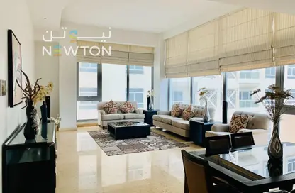 Apartment - 2 Bedrooms - 3 Bathrooms for rent in Al Juffair - Capital Governorate