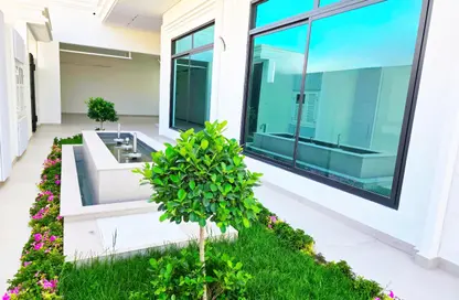Villa - 5 Bedrooms - 7 Bathrooms for sale in Saar - Northern Governorate