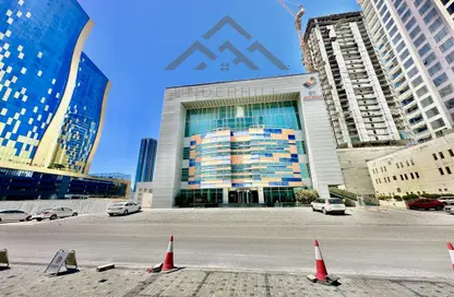 صالة عرض - استوديو - 3 حمامات للايجار في السيف - محافظة العاصمة