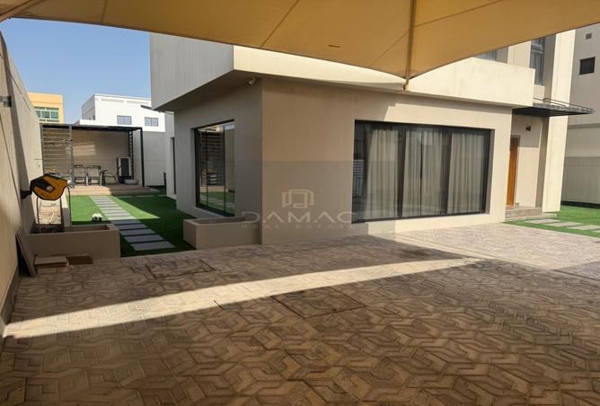 939292 - Property Image 3