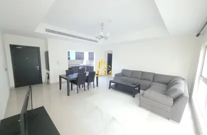 Apartment - 2 Bedrooms - 2 Bathrooms for rent in Segaya - Manama - Capital Governorate Apartment - 2 Bedrooms - 2 Bathrooms for rent in Segaya - Manama - Capital Governorate