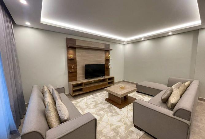 988883 - Property Image 2