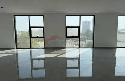 Office Space - Studio - 2 Bathrooms for rent in Mahooz - Manama - Capital Governorate