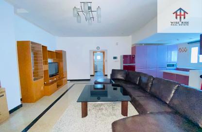 Apartment - 2 Bedrooms - 2 Bathrooms for rent in Busaiteen - Muharraq Governorate
