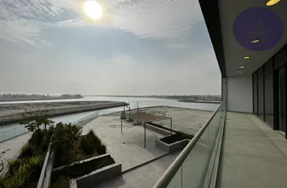 Apartment - 4 Bedrooms - 5 Bathrooms for sale in Canal View - Dilmunia Island - Muharraq Governorate