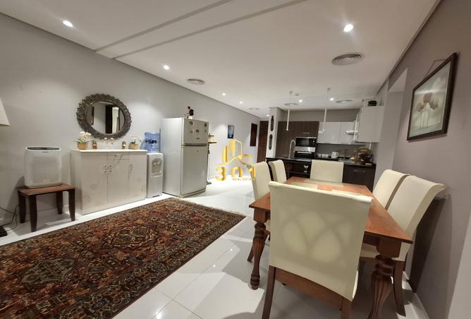 971150 - Property Image 2