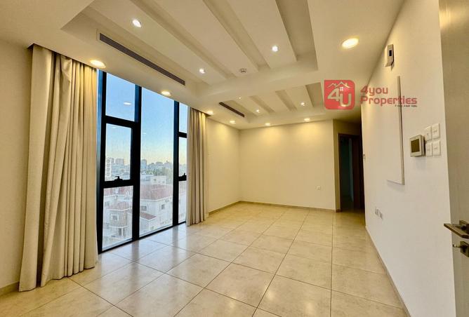 975631 - Property Main Image