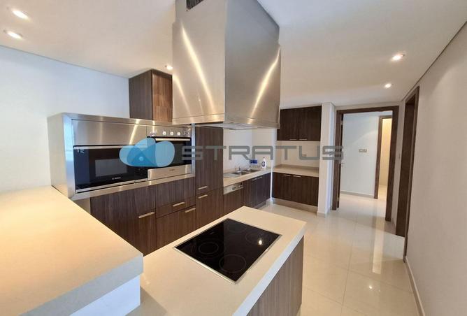 895465 - Property Image 2