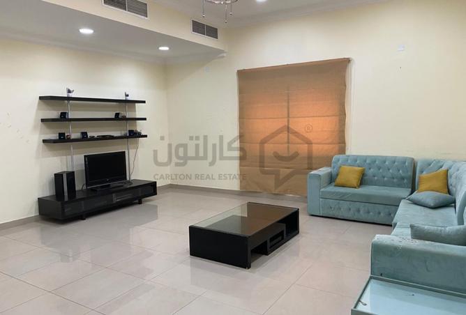 930278 - Property Image 2