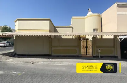 Outdoor Building image for: Villa - 4 Bedrooms - 4 Bathrooms for sale in Isa Town - Central Governorate, Image 1