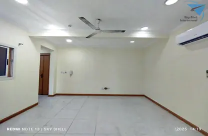 Apartment - 2 Bedrooms - 2 Bathrooms for rent in Tubli - Central Governorate