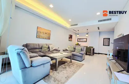 Apartment - 2 Bedrooms - 3 Bathrooms for rent in Al Juffair - Capital Governorate