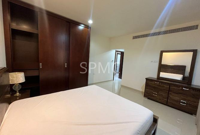 982997 - Property Image 2