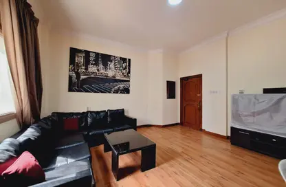 Apartment - 2 Bedrooms - 2 Bathrooms for rent in Al Juffair - Capital Governorate Apartment - 2 Bedrooms - 2 Bathrooms for rent in Al Juffair - Capital Governorate