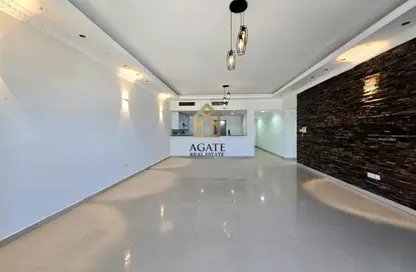 شقة - 4 غرف نوم - 3 حمامات للايجار في شارع أمواج - أمواج - المحرق