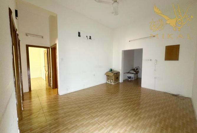 981096 - Property Image 2