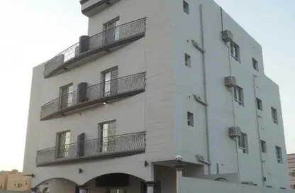 عمارة بالكامل - 7 غرف نوم - 7 حمامات للبيع في جد علي - المحافظة الوسطى