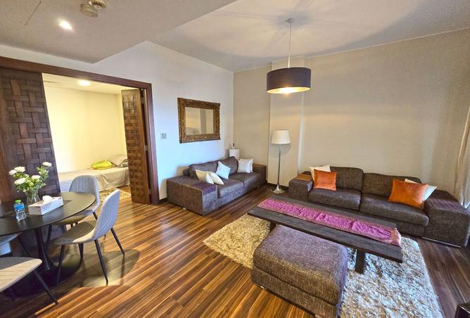 978595 - Property Image 3