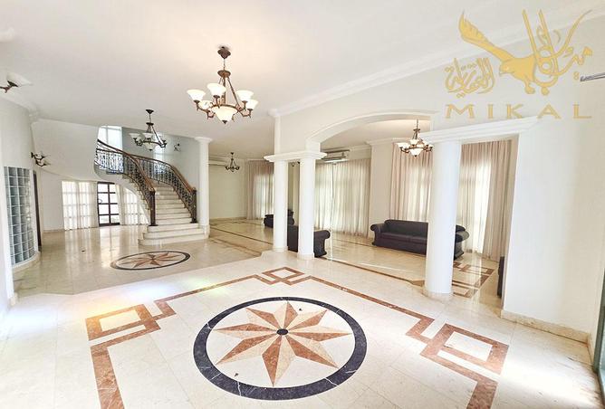 955632 - Property Image 2