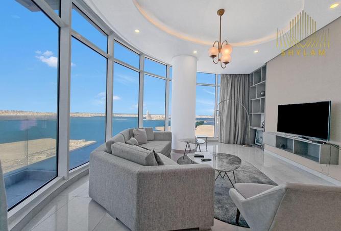 988757 - Property Image 2