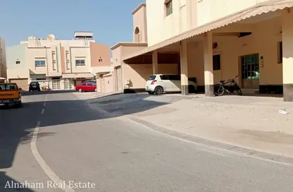 Apartment - 3 Bedrooms - 3 Bathrooms for rent in Hidd - Muharraq Governorate