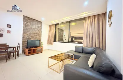 Apartment - 1 Bedroom - 2 Bathrooms for rent in Al Juffair - Capital Governorate