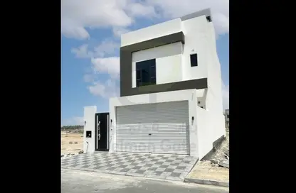 Villa - 3 Bedrooms - 5 Bathrooms for sale in Hamala - Northern Governorate