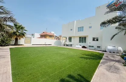 Villa - 5 Bedrooms - 7 Bathrooms for rent in Adliya - Manama - Capital Governorate Villa - 5 Bedrooms - 7 Bathrooms for rent in Adliya - Manama - Capital Governorate
