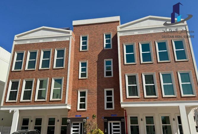 983512 - Property Main Image