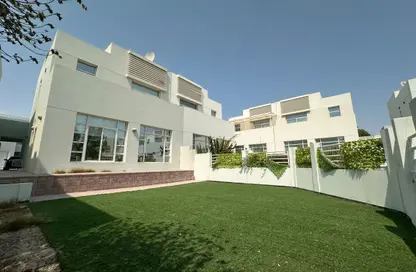Villa - 2 Bedrooms - 3 Bathrooms for rent in Riffa Views - Riffa - Southern Governorate