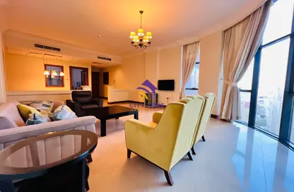Apartment - 2 Bedrooms - 2 Bathrooms for rent in Al Juffair - Capital Governorate
